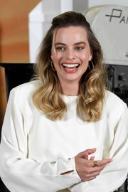 Margot Robbie - 'Once Upon A Time In Hollywood' photocall in Los Angeles