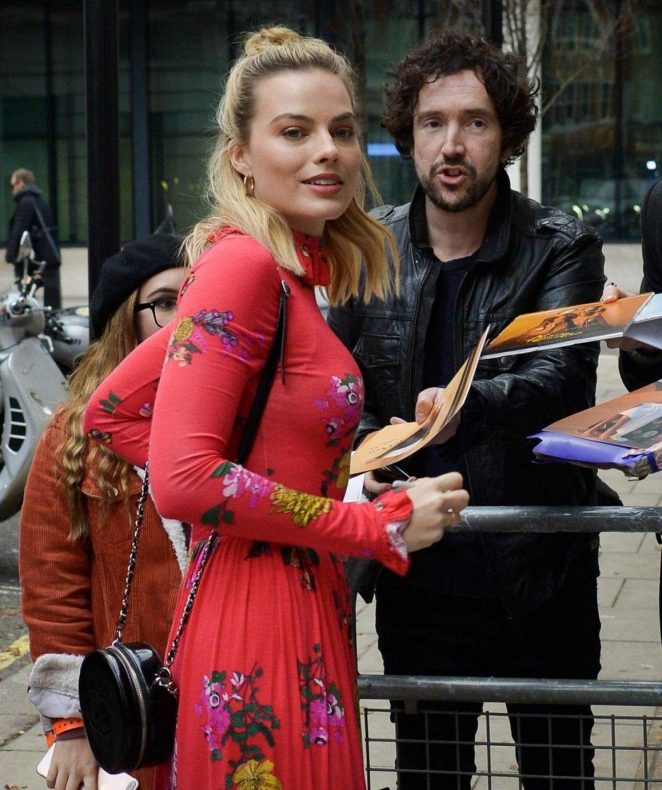 Margot Robbie - Seen Outside of the BBC Radio 1 studios in London
