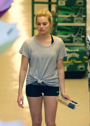 Margot Robbie in Shorts Shopping at Whole Foods in Toronto