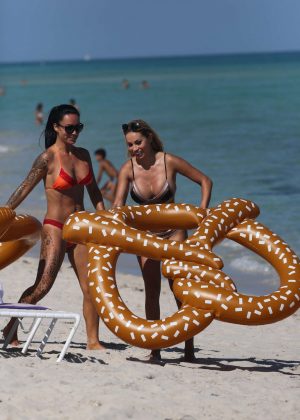 Maria Hering and Isabel Quesada Leyva in Bikini on Miami Beach