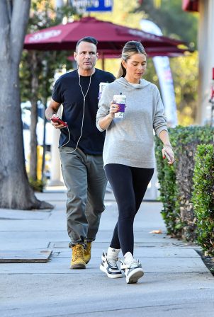 Maria Menounos - Seen with husband Keven Undergaro at Coffee Bean in Los Angeles