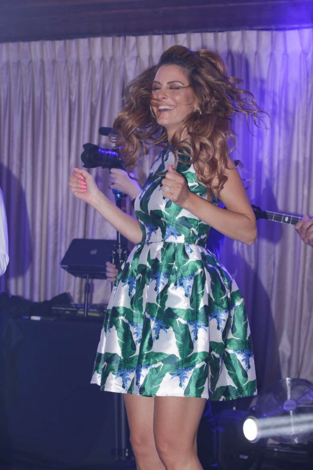 Maria Menounos - Was maid of honour at a friend's wedding in Crete