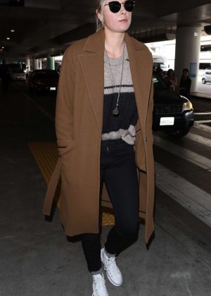 Maria Sharapova - Arriving at LAX Airport in LA