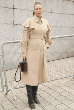 Maria Sharapova - Chloé fall-winter 2022-2023 fashion show during Paris fashion week