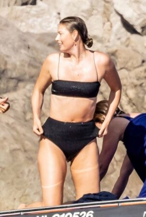 Maria Sharapova - In a bikini at the Cliffs of Nerano