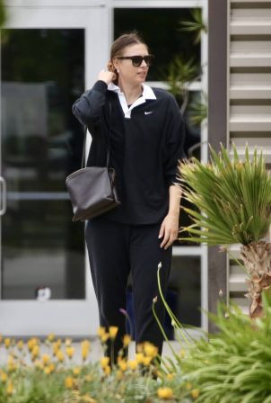 Maria Sharapova - Is Spotted Out In Los Angeles