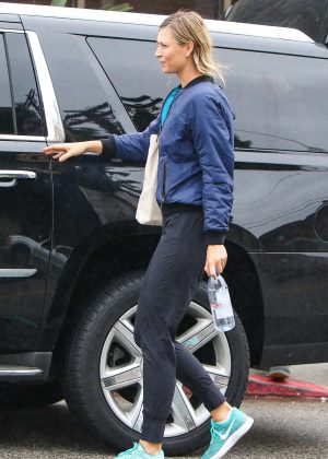 Maria Sharapova out in Los Angeles