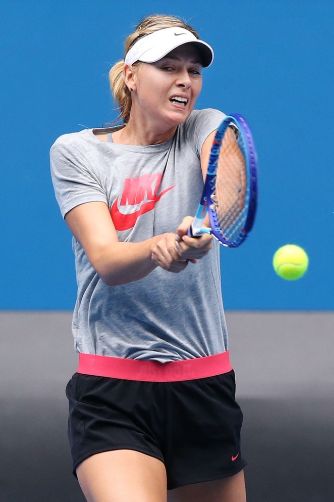 Maria Sharapova - Practice Session in Melbourne