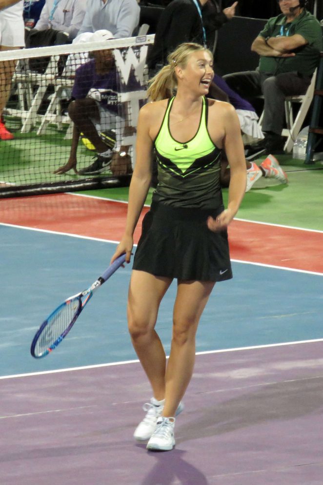 Maria Sharapova - World TeamTennis Smash Hits Charity Tennis Event in Las Vegas