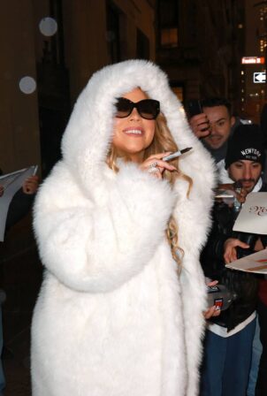 Mariah Carey - Heads to Madison Square Garden in New York