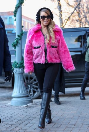 Mariah Carey - Seen while shopping day at Prada in Aspen
