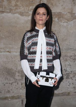 Marina Fois - Louis Vuitton Fashion Show 2018 in Paris