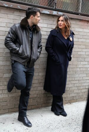 Mariska Hargitay - With Ice T at the Law and Order Special Victims Unit set