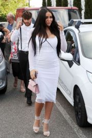 Marnie Simpson - Arrives at a Gender Reveal Party in London