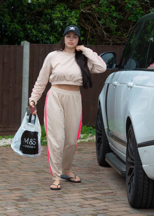 Marnie Simpson - Arriving home in Bedfordshire
