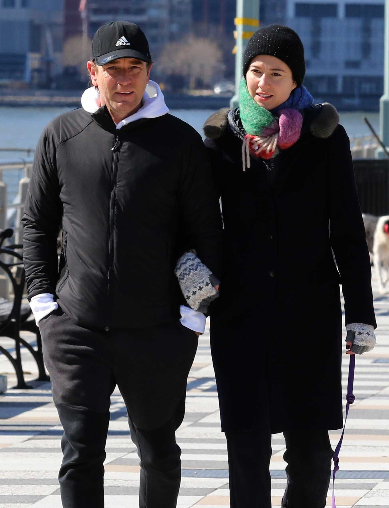 Mary Elizabeth Winstead and Ewan McGregor - Out in Manhattan