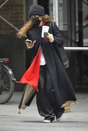 Mary-Kate Olsen - Seen while out in New York
