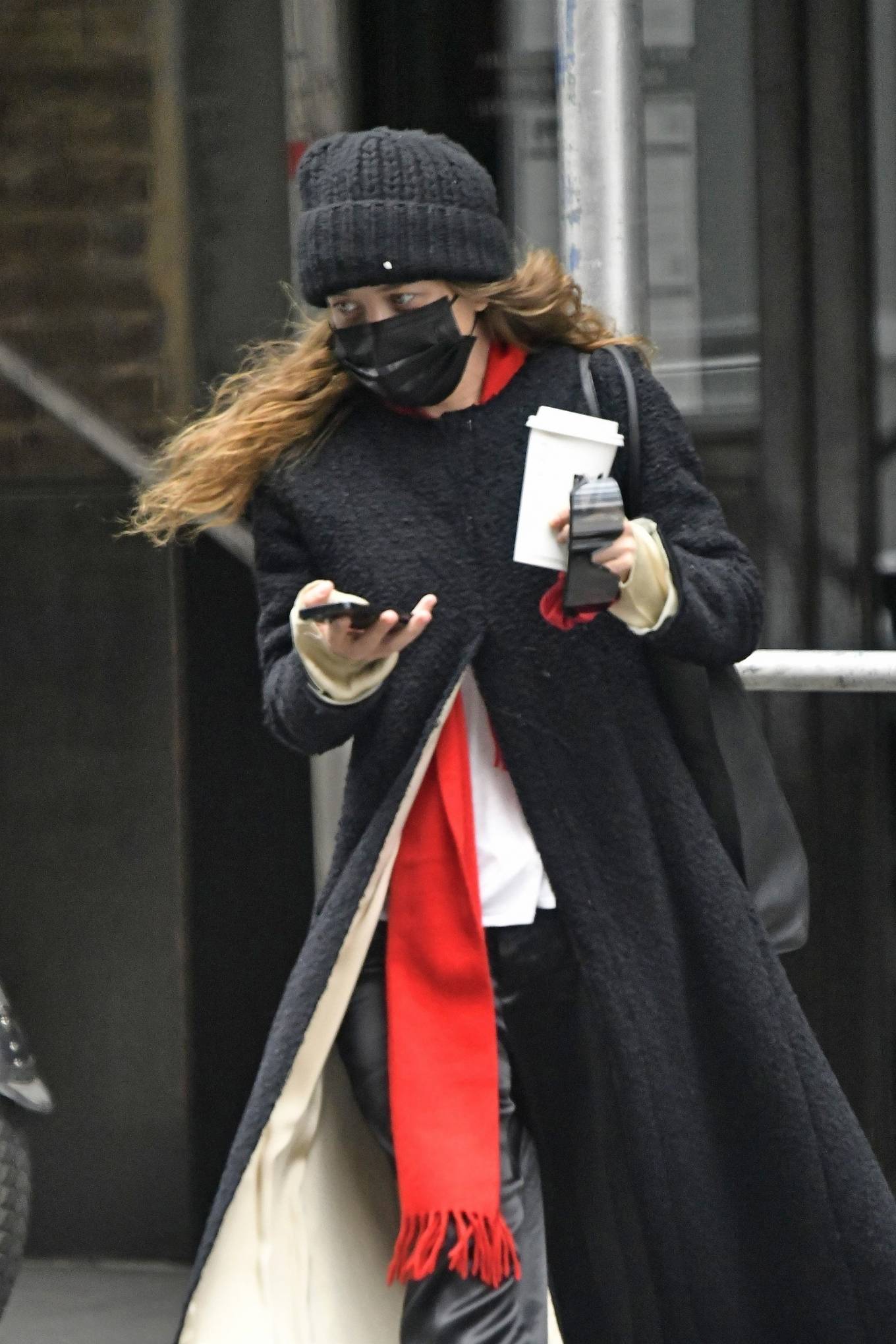 Mary-Kate Olsen 2022 : Mary-Kate Olsen – Seen while out in New York-05