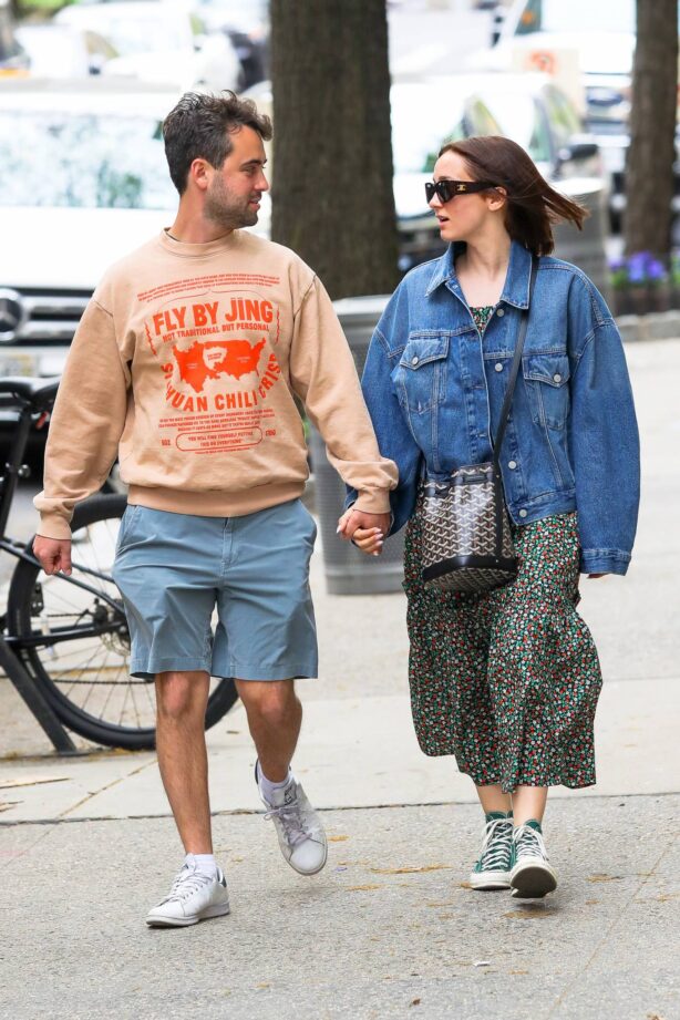 Maude Apatow - With her boyfriend Sam Koppelman taking a stroll in New York