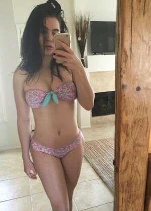 McKayla Maroney in Bikini - Hot Instagram Photos