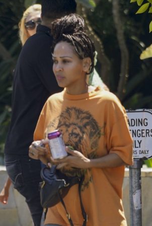 Meagan Good - Seen leaving a skincare store on Melrose Place in West Hollywood