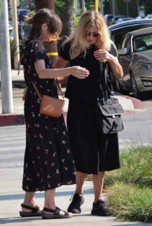 Meg Ryan - Steps out for coffee in West Hollywood