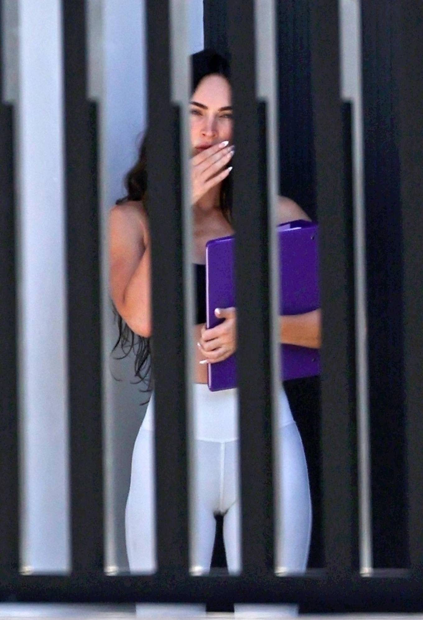 Megan Fox - Seen with boyfriend Machine Gun Kelly in Los Angeles