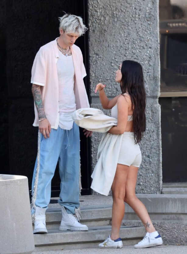 Megan Fox - With Machine Gun Kelly spotted out in Los Angeles