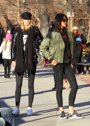 Meghan Williams and Georgia Fowler - Grab lunch logether at Bar Pitti in NYC