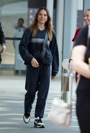Melanie Chisholm - Arriving At Perth Airport