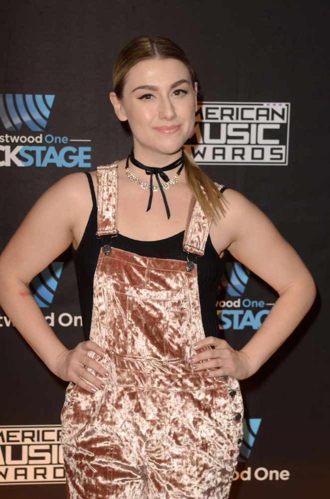 Melanie Fontana - Westwood One Backstage at The American Music Awards Day 2 in LA