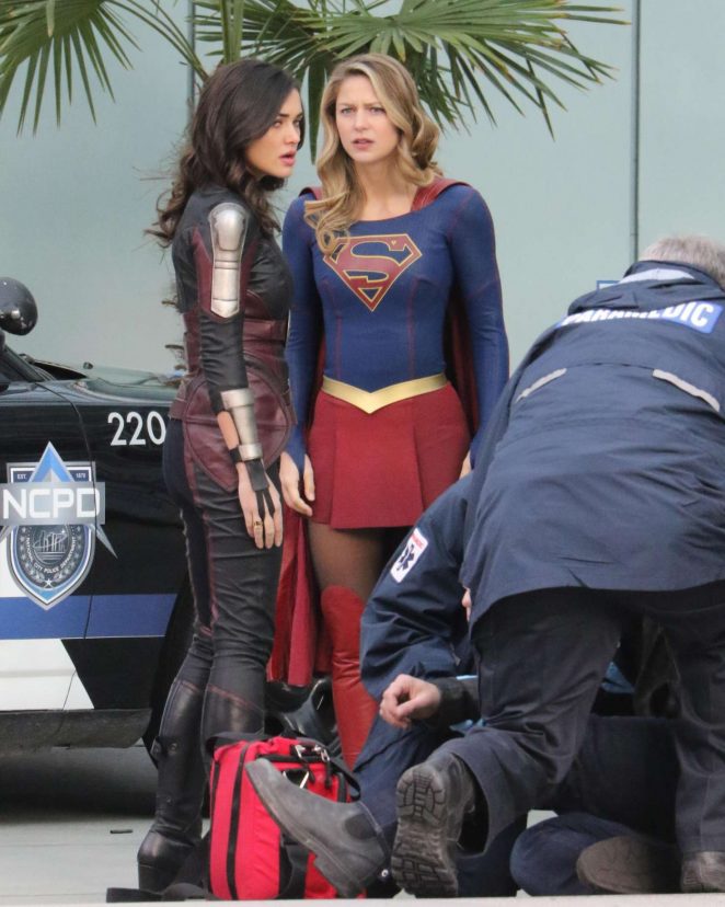 Melissa Benoist and Amy Jackson - Filming 'Supergirl' in Vancouver