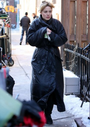 Melissa George - Filming "The Slap" set in West Village