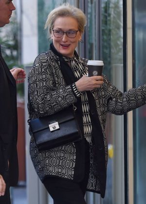 Meryl Streep - Gets a Caffeine Kick in New York City