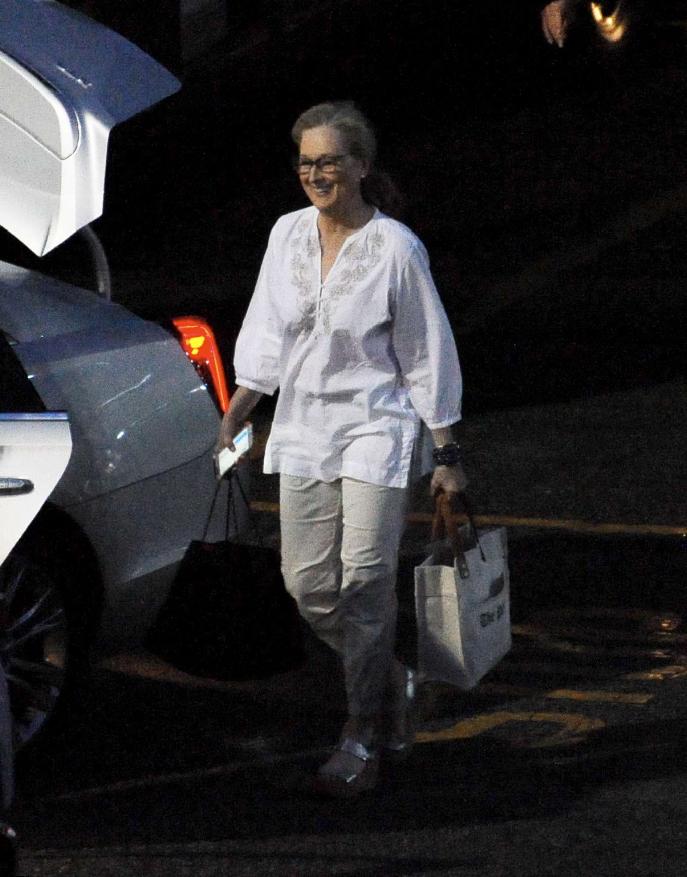 Meryl Streep â€“ Leaving the set of â€˜Big Little Liesâ€™ in Los Angeles