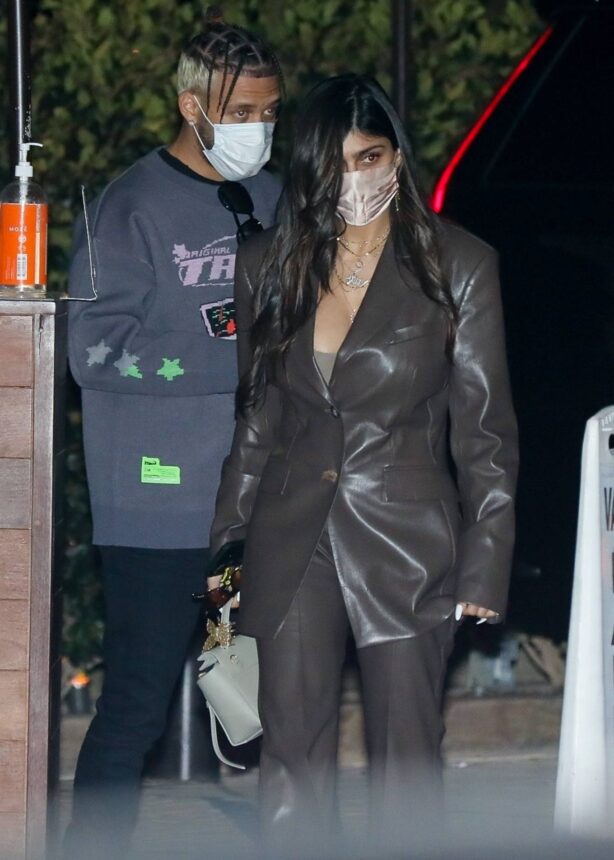Mia Khalifa - Out for a dinner with her boyfriend Jhay Cortez at Nobu in Malibu