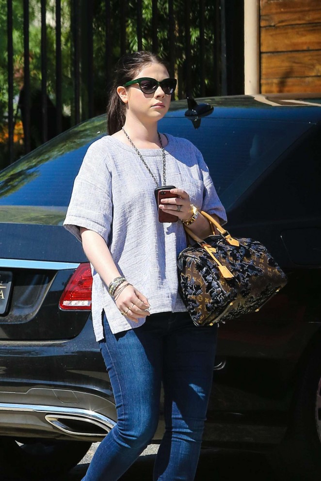 Michelle Trachtenberg in Jeans at Gracias Madre in West Hollywood