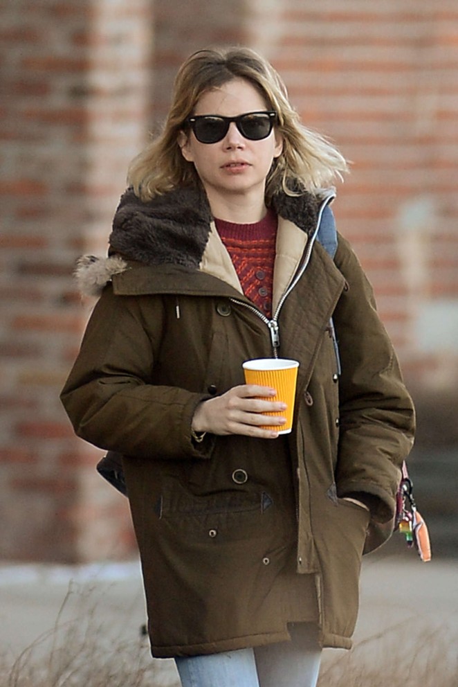 Michelle Williams out in New York