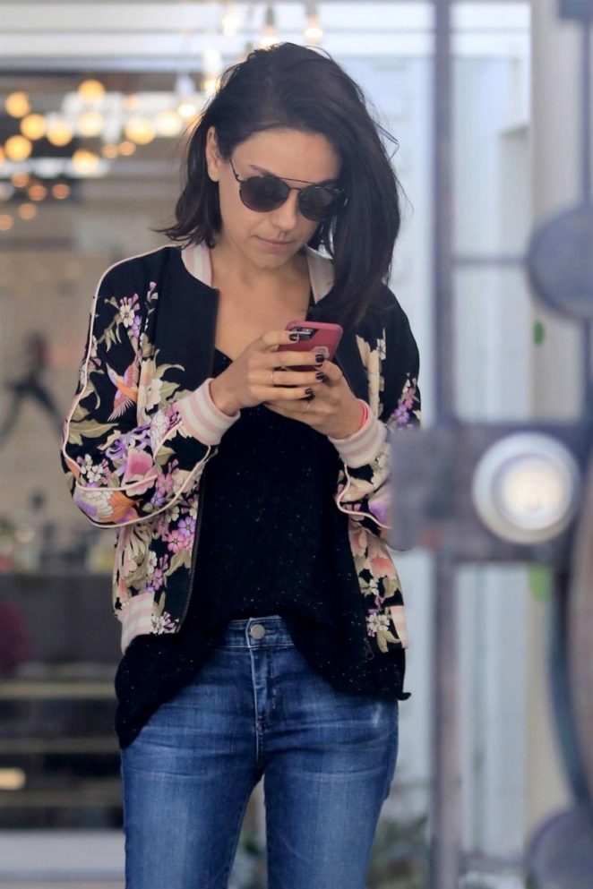 Mila Kunis in Jeans at the hair salon in West Hollywood