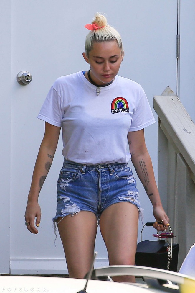 Miley Cyrus in Jeans Shorts Out for lunch in Australia