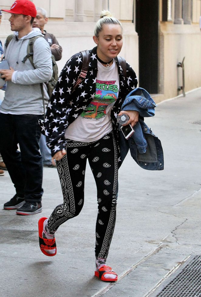 Miley Cyrus Leaving Woody Allen's office in New York City