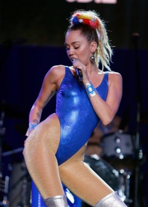 Miley Cyrus - Performs at James Franco's Bar Mitzvah in LA