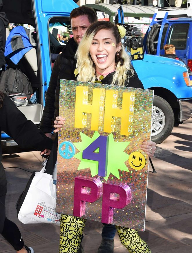 Miley Cyrus - Women's March on Los Angeles