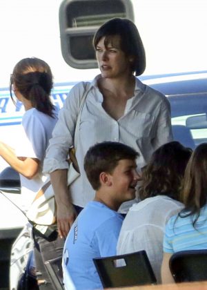 Milla Jovovich on the set of 'Shock And Awe' in New Orleans