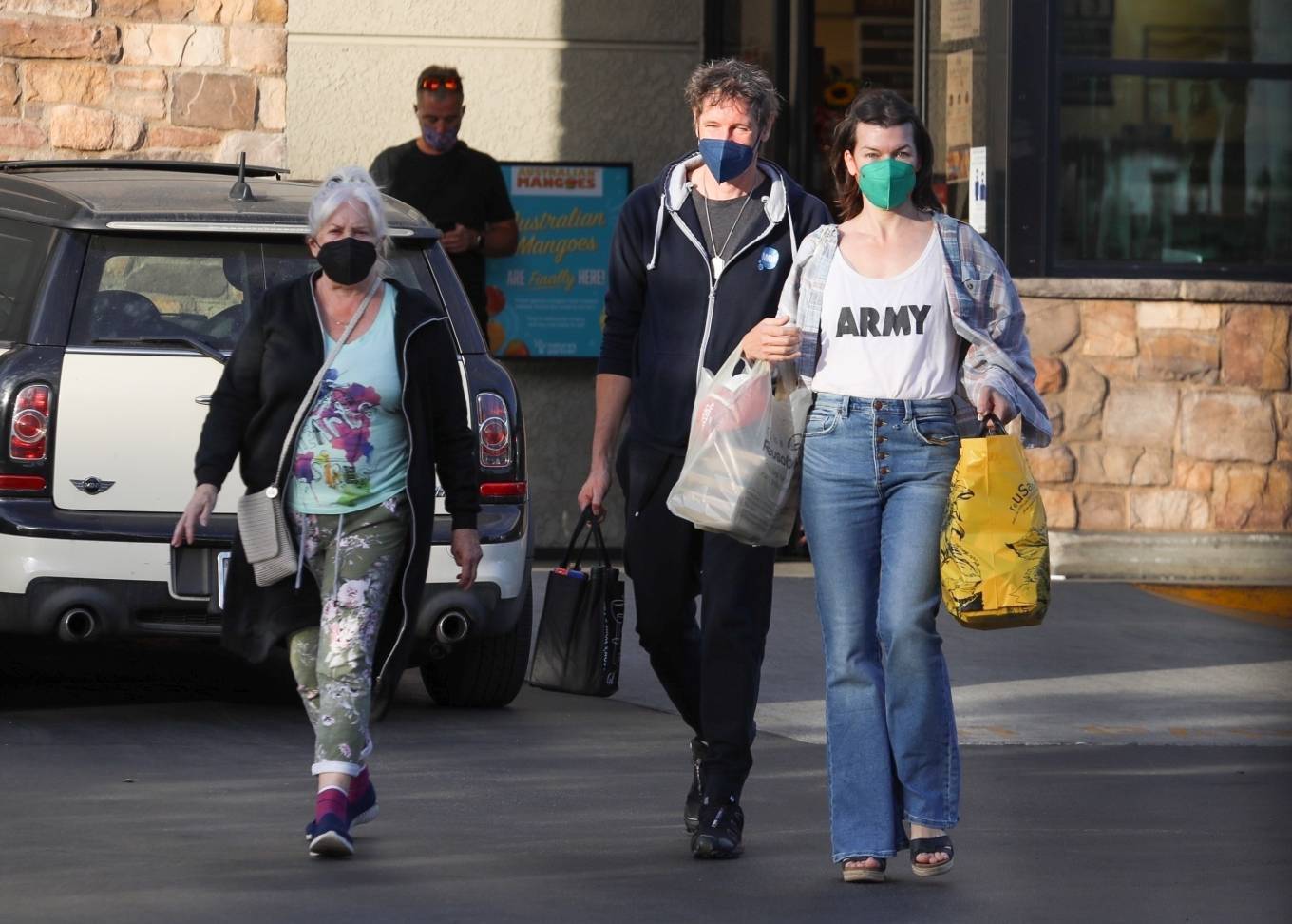 Milla Jovovich 2021 : Milla Jovovich – Shopping with her husband in Los Feliz-03