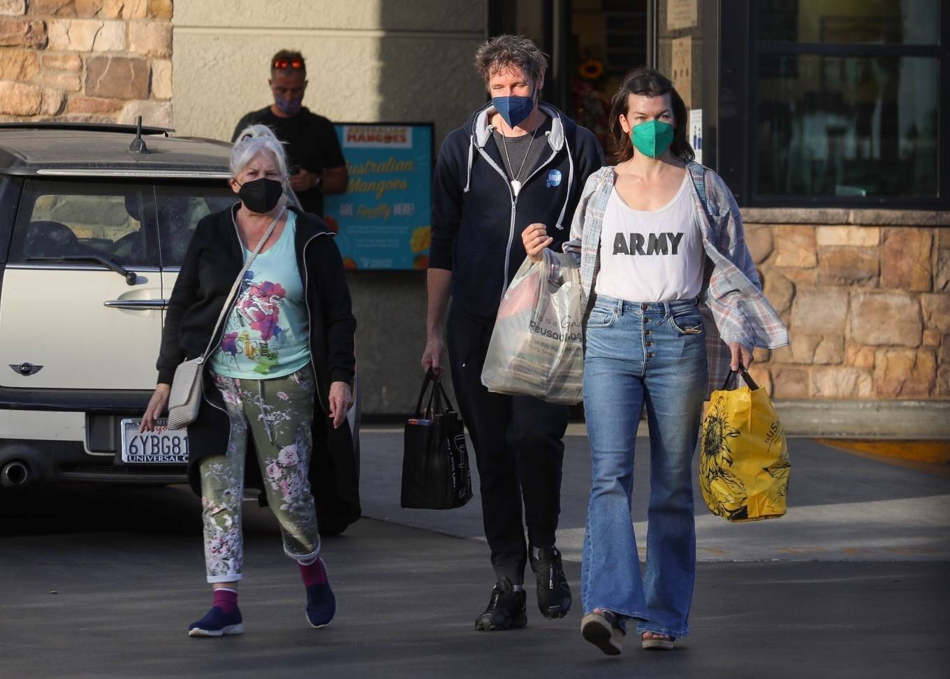Milla Jovovich 2021 : Milla Jovovich – Shopping with her husband in Los Feliz-30