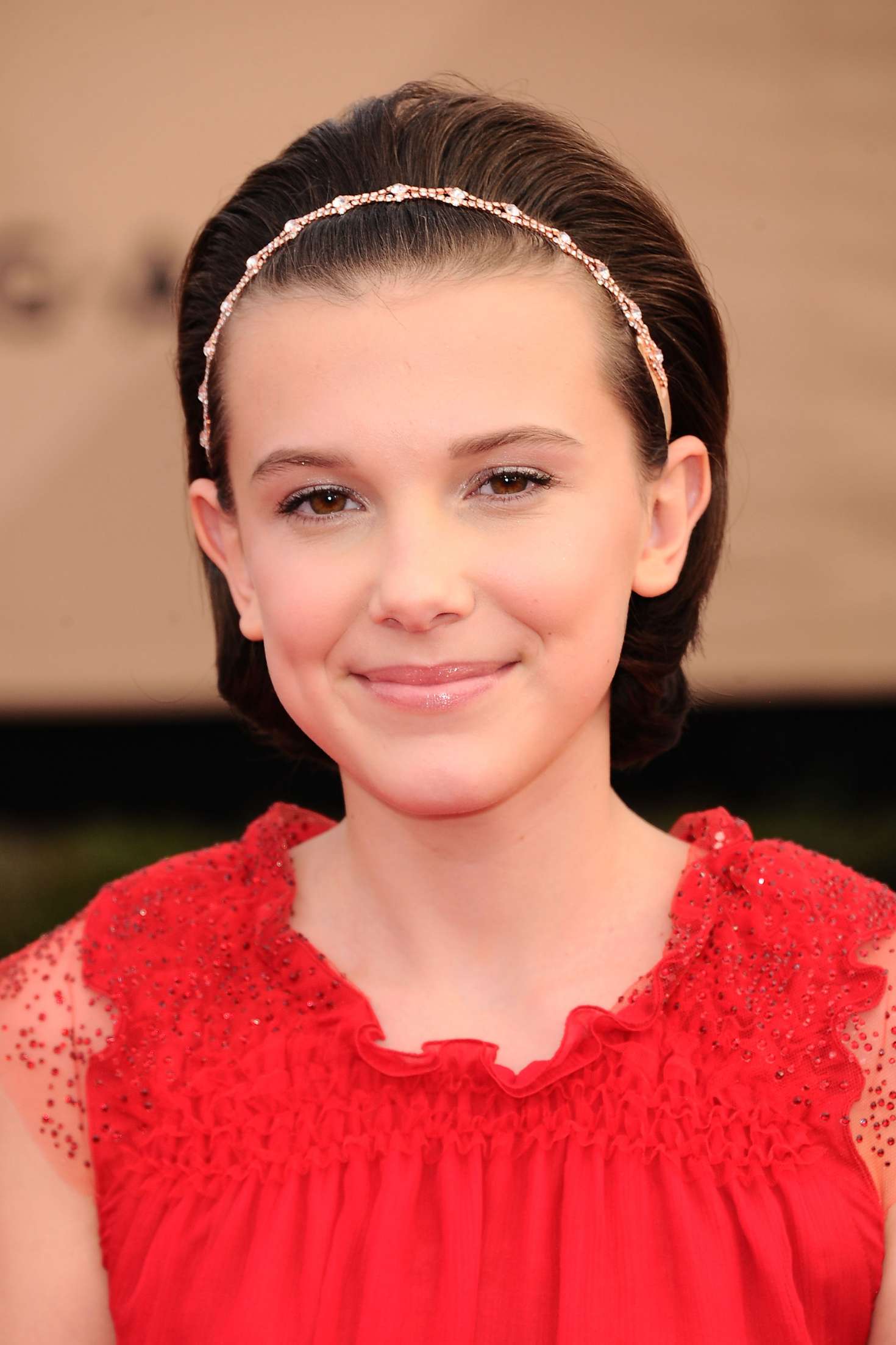 Millie Bobby Brown 2017 : Millie Bobby Brown: 2017 Screen Actors Guild Aw.....