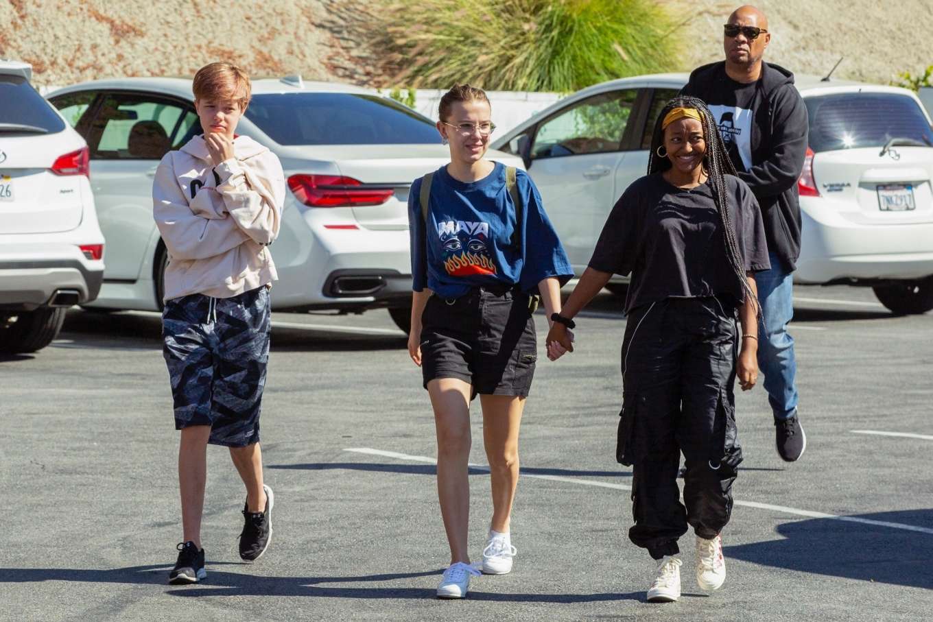 Millie Bobby Brown, Zahara And Shiloh Jolie-Pitt â€“ Grab Lunch Together In Los Angeles