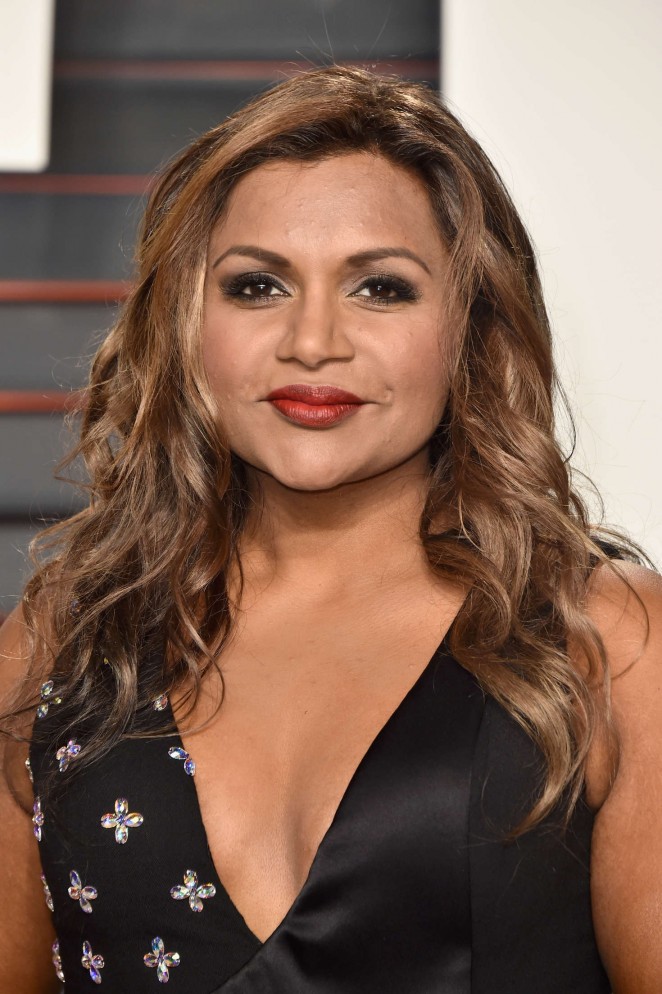 Mindy Kaling - 2016 Vanity Fair Oscar Party in Beverly Hills