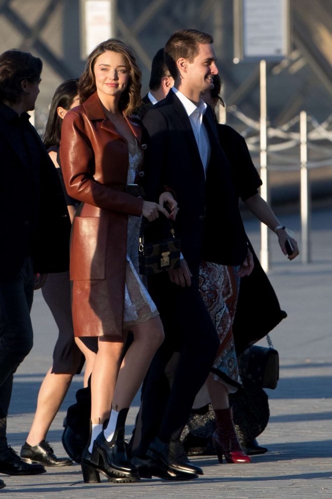 Miranda Kerr - Arrives at the Louis Vuitton dinner party in Paris